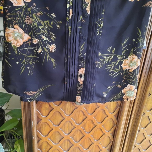 HANNAH Floral Crochet-Lace Pintuck Buttondown Blouse- NWT, Size PS - Picture 5 of 16